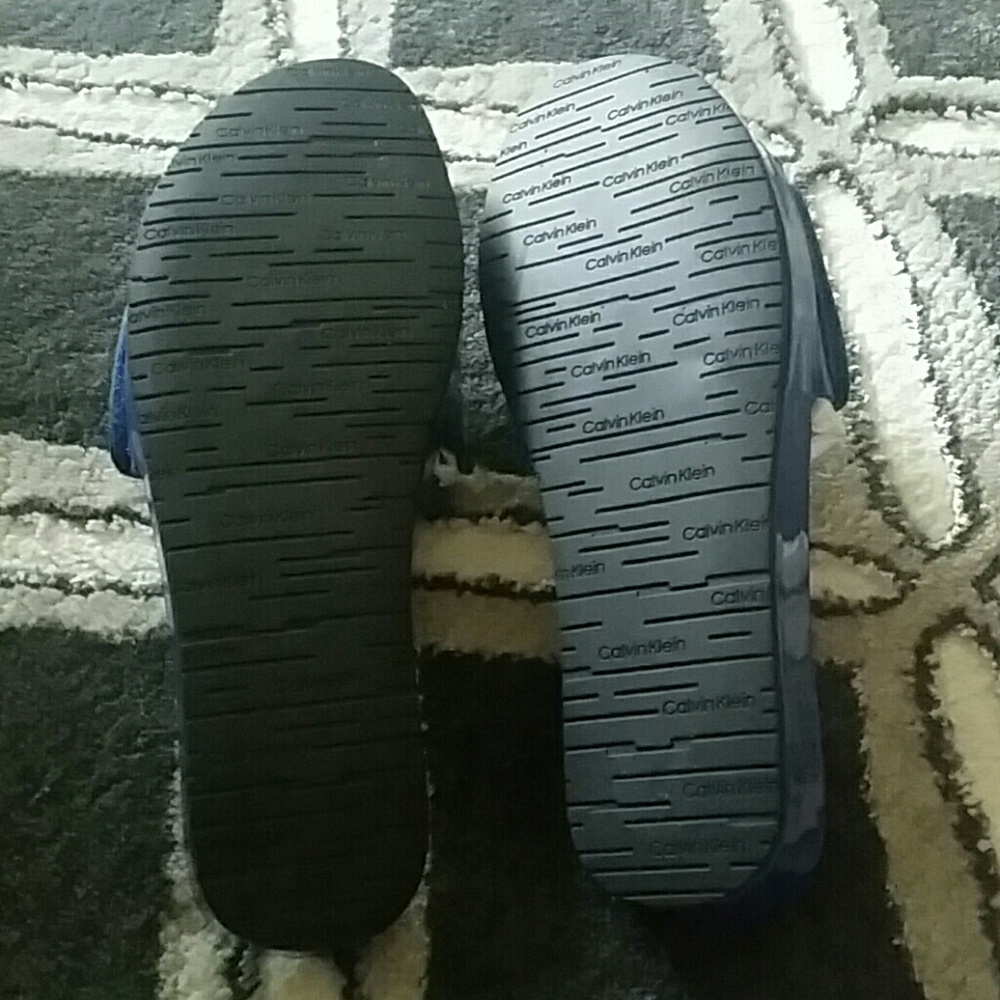 Calvin Klein slides - Picture 3 of 7